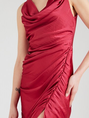 Abito di Abercrombie & Fitch in rosso