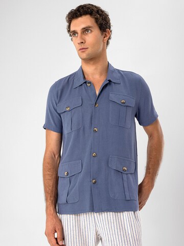 Antioch Regular fit Overhemd in Blauw: voorkant