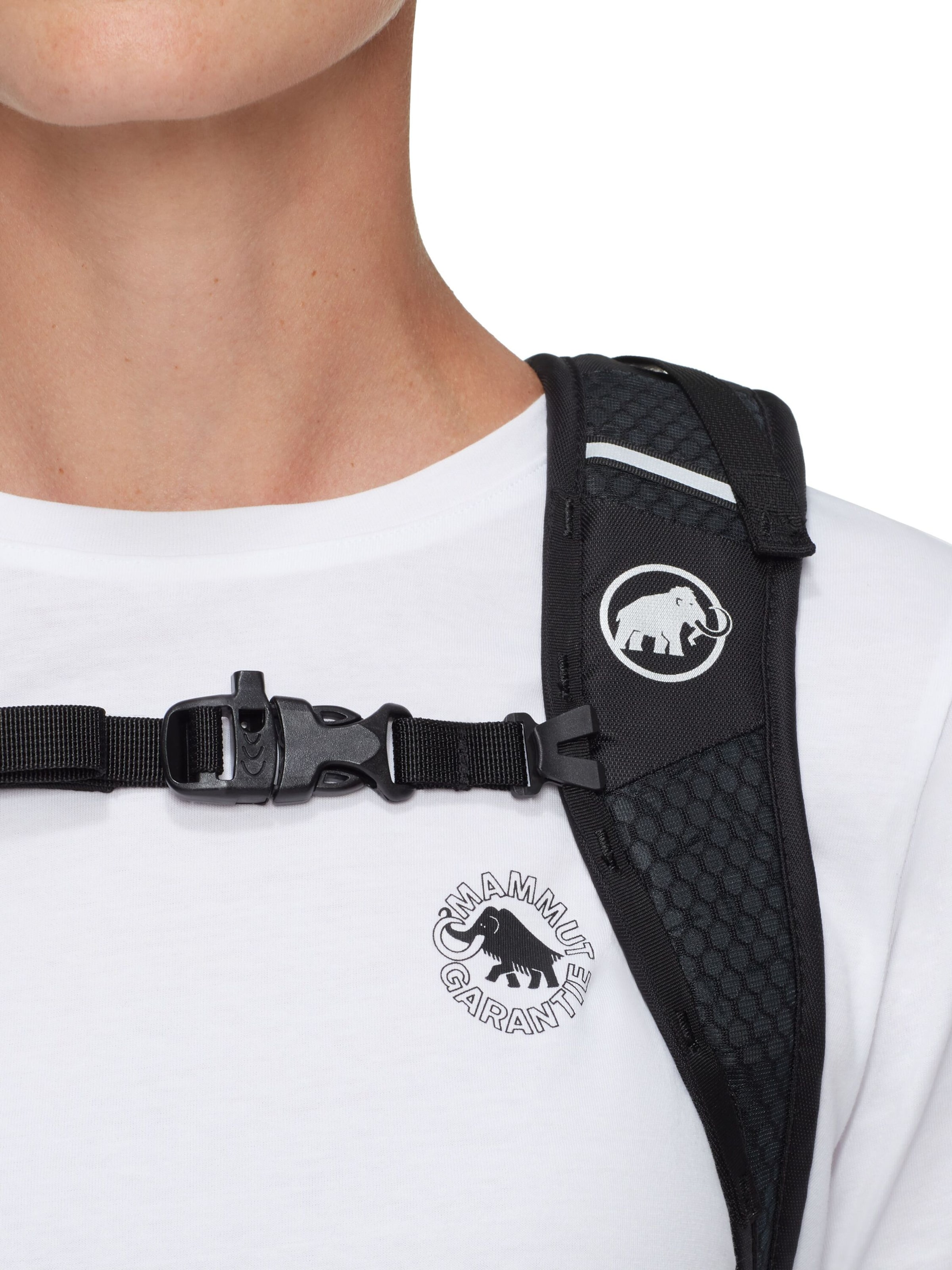 MAMMUT Sports backpack 'Lithium' in Purple