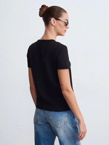 T-shirt 'T-Shirts' Dilvin en noir