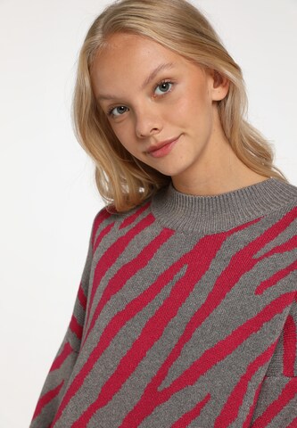 MYMO Sweater in Grey