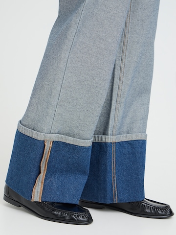 ICHI Широки крачоли Дънки 'MIANNA' в синьо