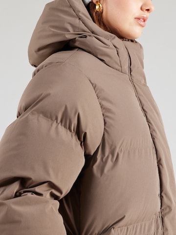 Veste d’hiver WEEKDAY en beige