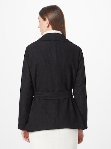 UNITED COLORS OF BENETTON Between-Season Jacket in Black