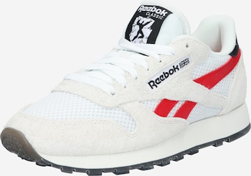 Baskets basses Reebok en blanc : devant