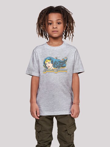 T-Shirt 'DC Comics Wonder Woman Smile' F4NT4STIC en gris : devant