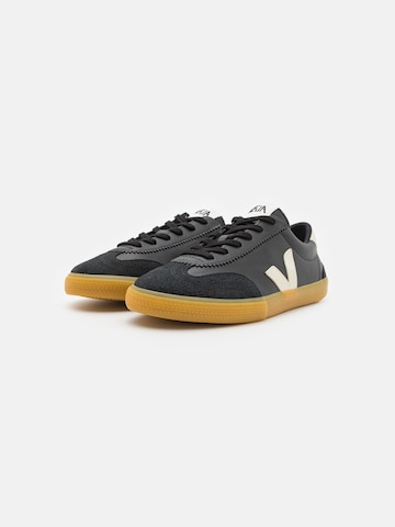 Veja Sneaker low 'Volley' i sort