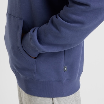 new balance Sweatshirt in Blauw