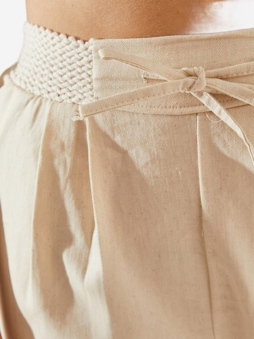 Bianco Lucci Regular Bandplooibroek in Wit