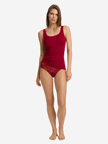 Hanro Undershirt 'Cotton Seamless' in Red