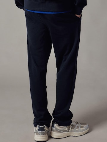 OWN Off With Nature Regular Broek 'Joggers Felpati Dritti' in Blauw
