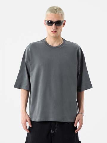 T-Shirt 'Astilbe' VAMOS CLO en gris : devant