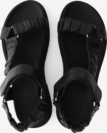 Kennel & Schmenger Sandals 'Skill' in Black