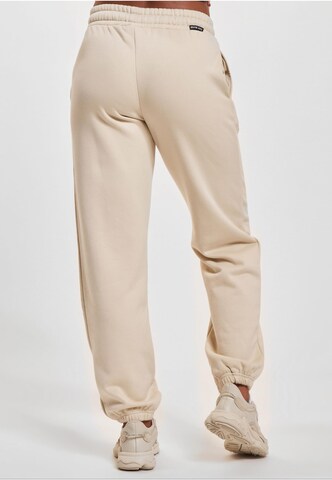 Tapered Pantaloni 'ThePeak' di Just Rhyse in beige