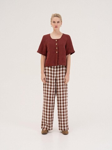 AmourLinen Regular Pantalon 'Barbora' in Bruin