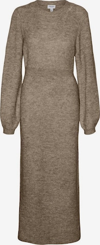 Robes en maille 'ANGALINA' VERO MODA en marron : devant