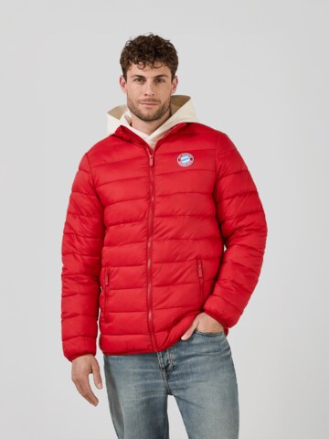 FC BAYERN MÜNCHEN Between-Season Jacket in Red: front