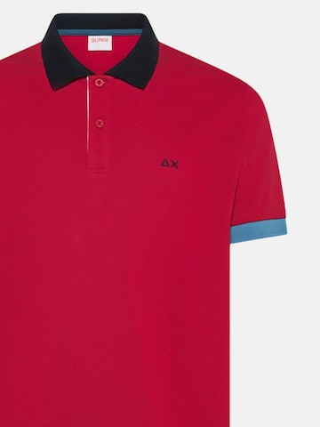 SUN68 T-shirt 'SUN68 POLO 3 COLOR WAY S/S POLO' i röd