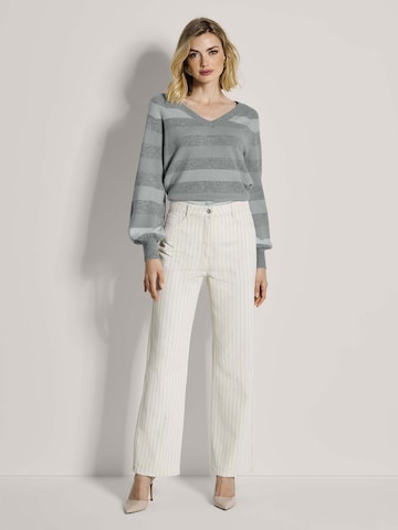 MADELEINE Regular Jeans in Weiß