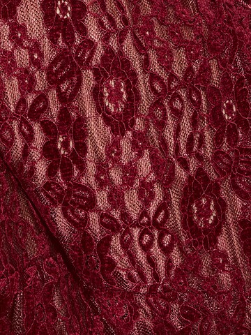 Robe Lipsy en rouge