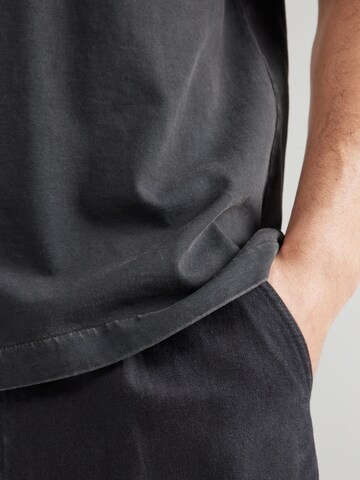 TRAPP Shirt in Black