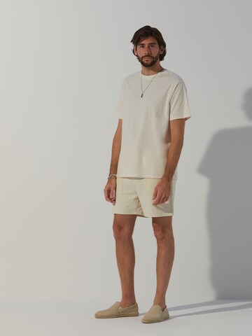 ABOUT YOU x Alvaro Soler T-shirt 'Rocco' i beige