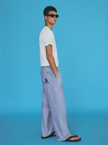 Bershka Loosefit Broek in Blauw