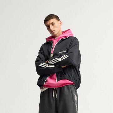 ADIDAS ORIGINALS Tussenjas 'Vista Wind' in Zwart: voorkant