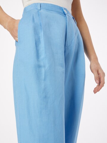 Lindex Loose fit Pleat-Front Pants 'Ragna' in Blue