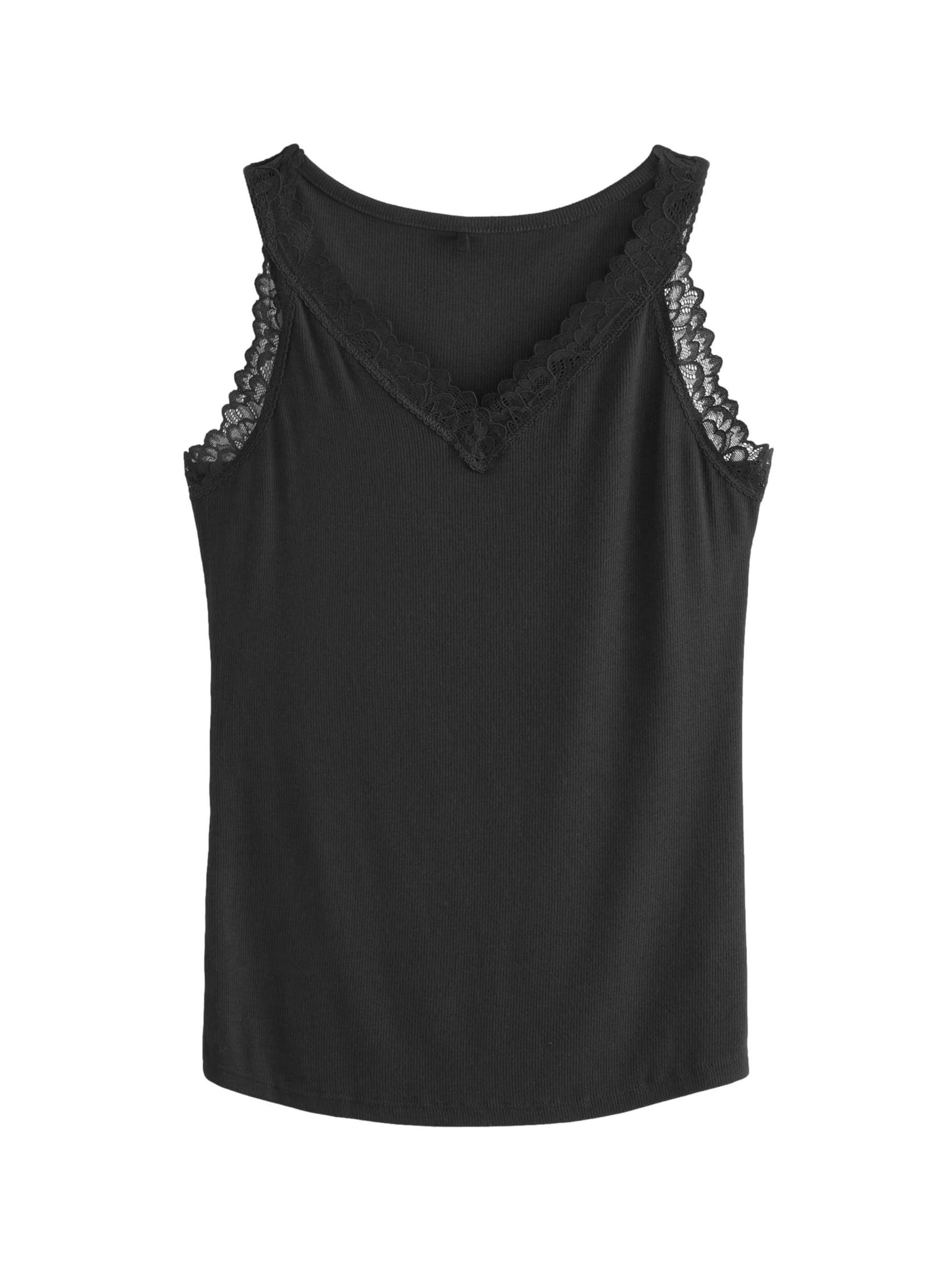 Next Top in Black: front