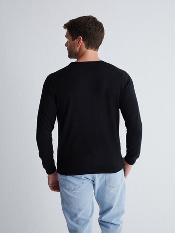 SILK & CASHMERE Knit cardigan in Black