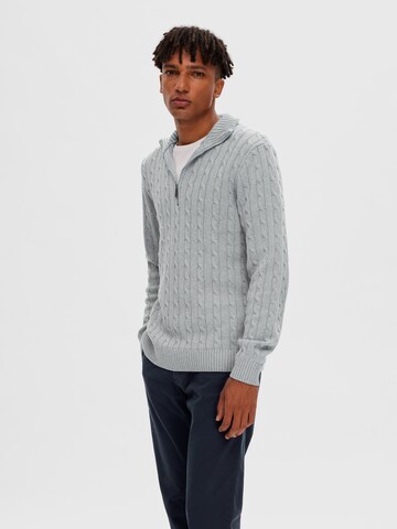 Pull-over SELECTED HOMME en gris : devant