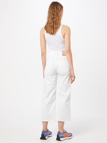 LIEBLINGSSTÜCK - regular Pantalón 'Trouper' en blanco