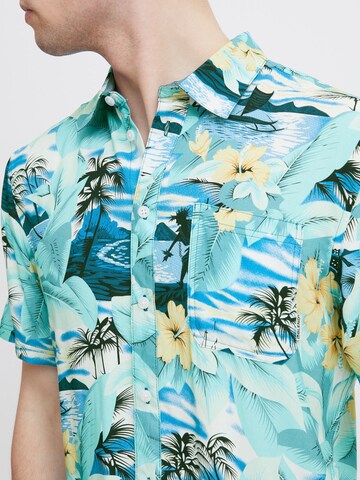 Coupe regular Chemise BLEND en bleu