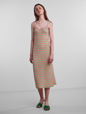 PIECES Letní šaty 'Sadie' – mix barev: přední strana