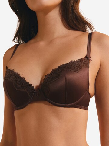 Push-up Reggiseno 'Chuchotee' di ETAM in grigio