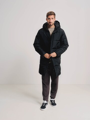 ABOUT YOU x Kevin Trapp - Abrigo de invierno 'Charlie' en negro