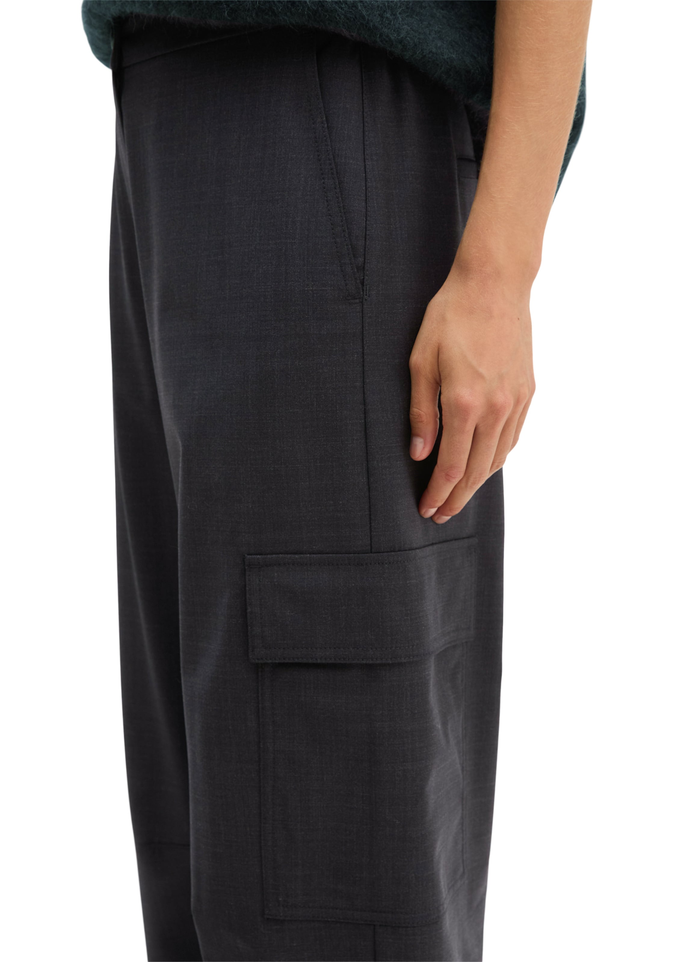 Marc O'Polo Loose fit Cargo trousers in Grey: side
