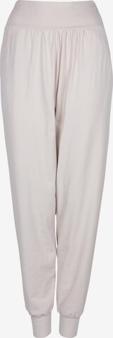 Jaya Tapered Pants in Beige: front