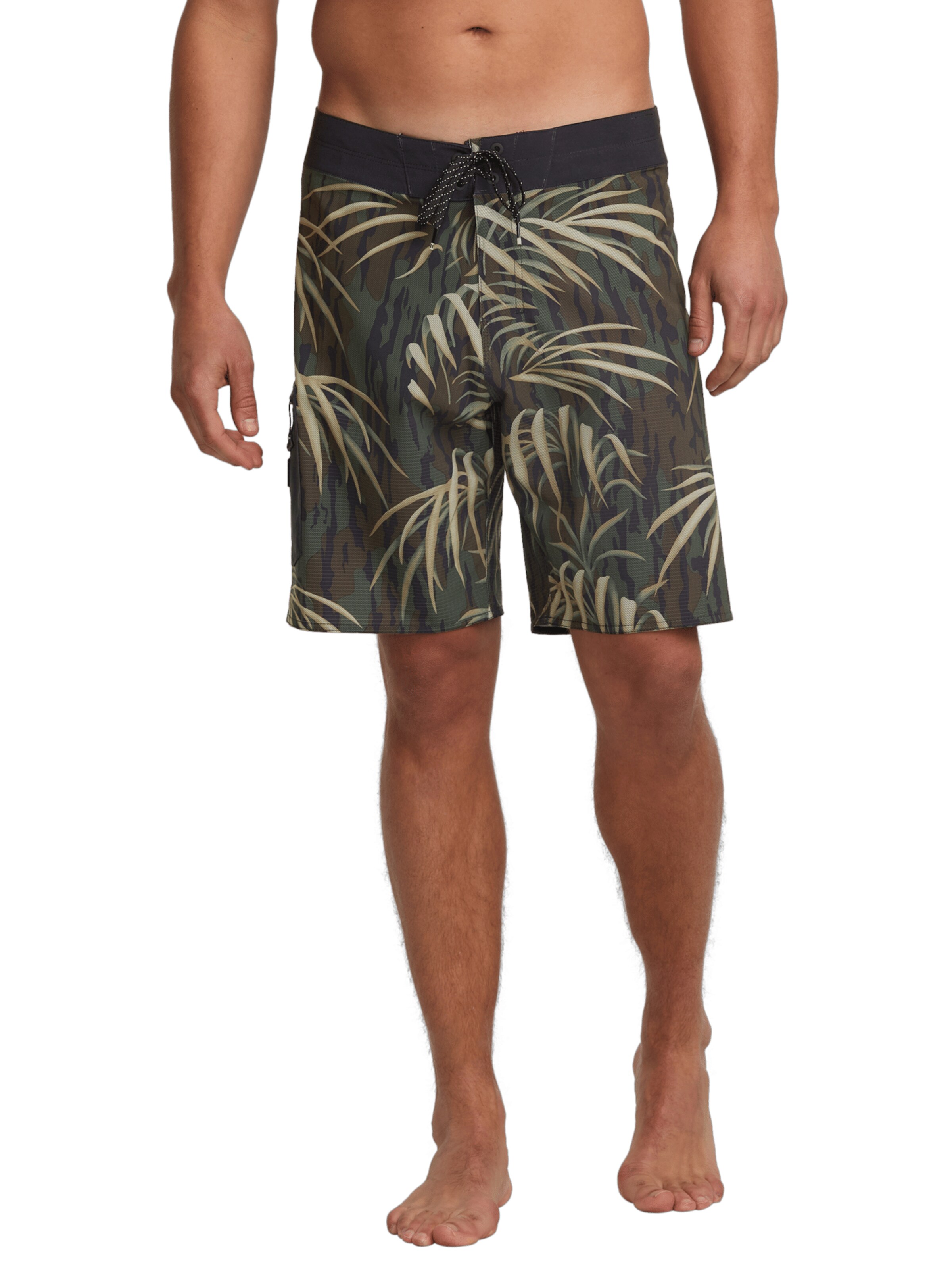 BILLABONG Swimming shorts 'Formula 18.5' in Green: front