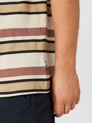 Tricou 'Fred' de la Only & Sons pe bej