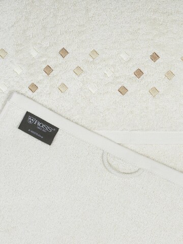 ROSS Towel 'Stoneline' in White
