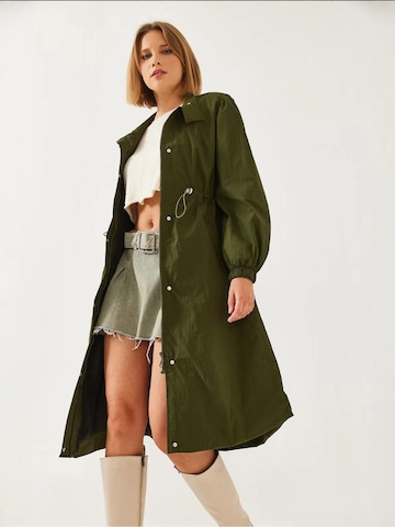 Manteau d’hiver 'Mäntel' Bianco Lucci en vert