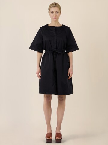 APART Kleid in Schwarz