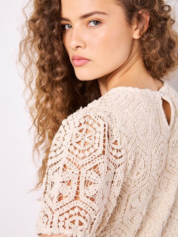Haut ' ' Apricot en beige