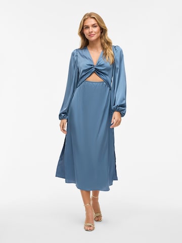 Robe VILA en bleu : devant