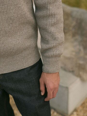 Next Pullover i beige