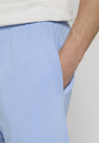 Urban Classics Regular Pants in Blue