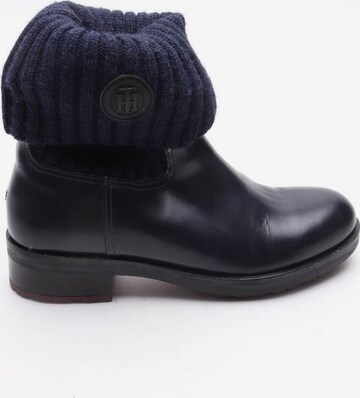 TOMMY HILFIGER Stiefeletten 38 in Blau: predná strana