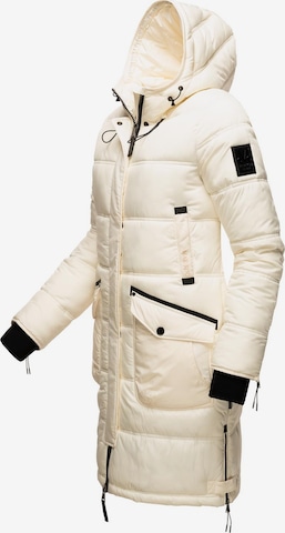 Manteau d’hiver 'Chaskaa' MARIKOO en blanc